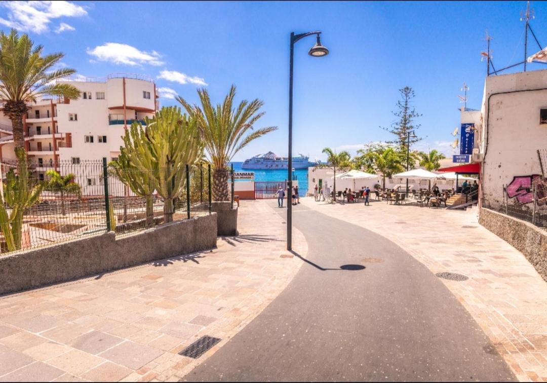 El Carmen In Cristianos * Los Cristianos (Tenerife)